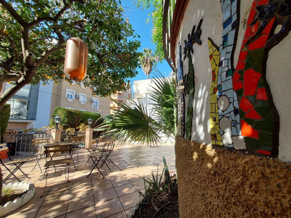 Bbtk Bed And Bike Hotel Málaga Eksteriør billede