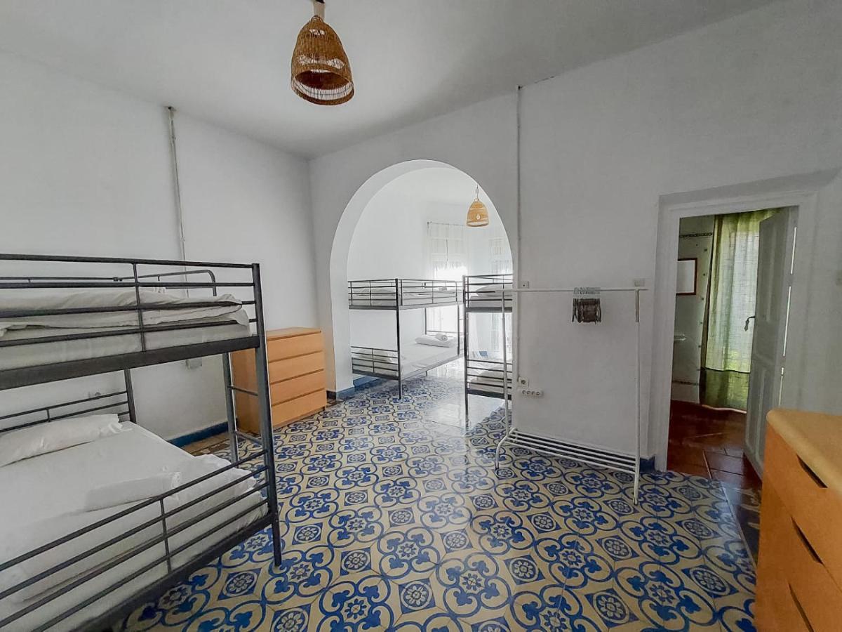 Bbtk Bed And Bike Hotel Málaga Eksteriør billede