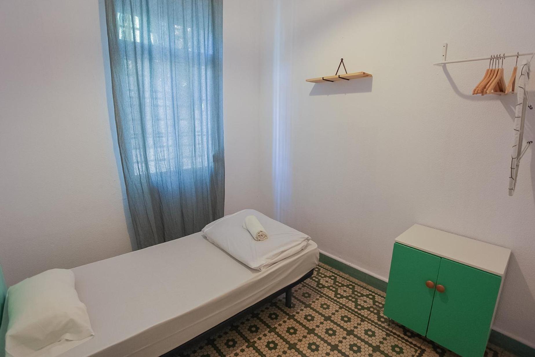 Bbtk Bed And Bike Hotel Málaga Eksteriør billede