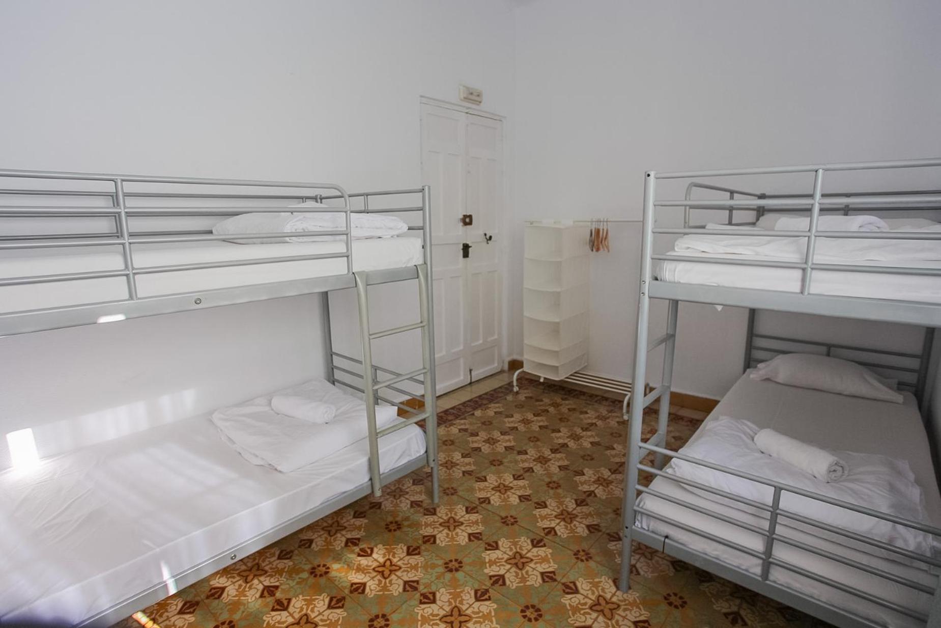 Bbtk Bed And Bike Hotel Málaga Eksteriør billede